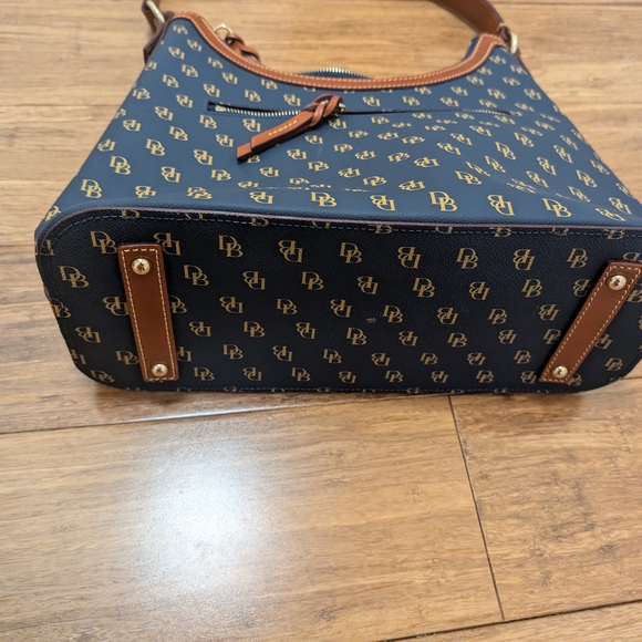 Dooney and Bourke Gretta Hobo Shoulder Bag - Picture 8 of 9